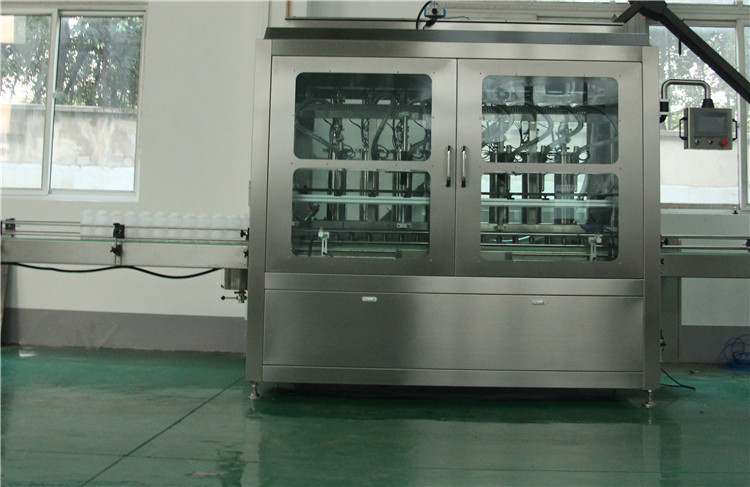 ケチャップ充填機